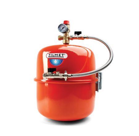 Zilmet 24 Litre Expansion Vessel with Kit