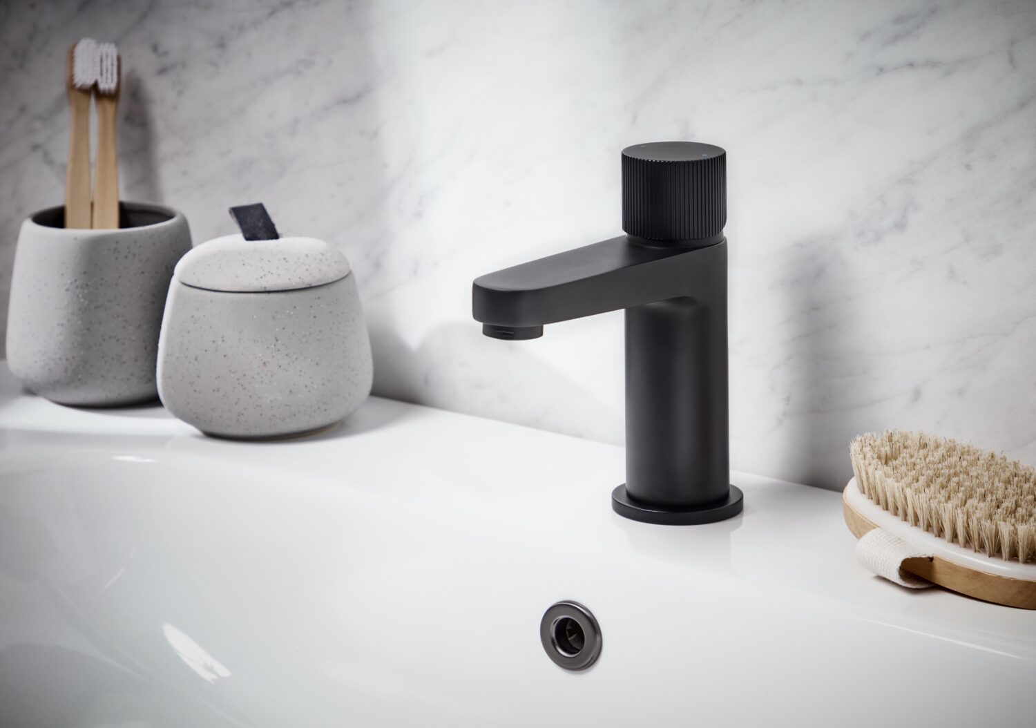 KOKO Mono Basin Mixer Black