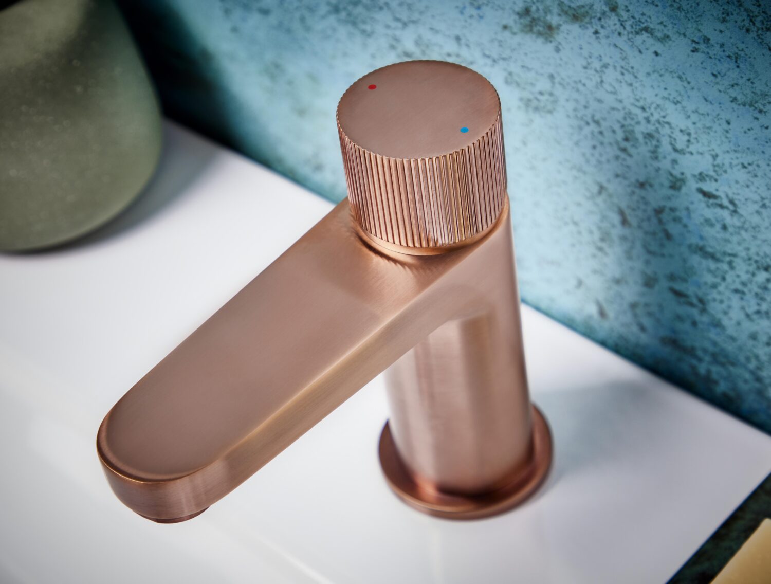KOKO Mono Basin Mixer Brushed Bronze