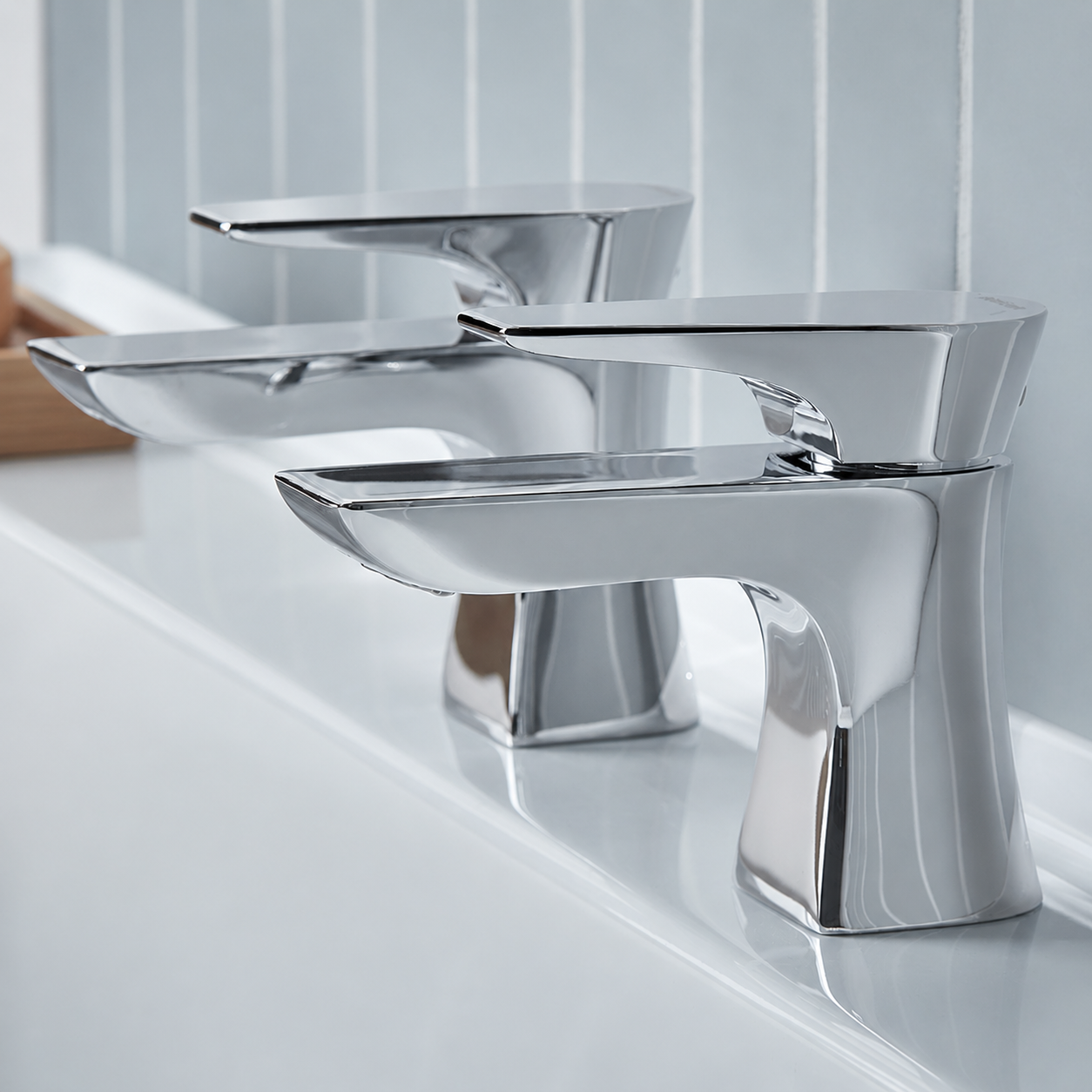 Bristan - Hourglass Bath Tap Pair - Chrome