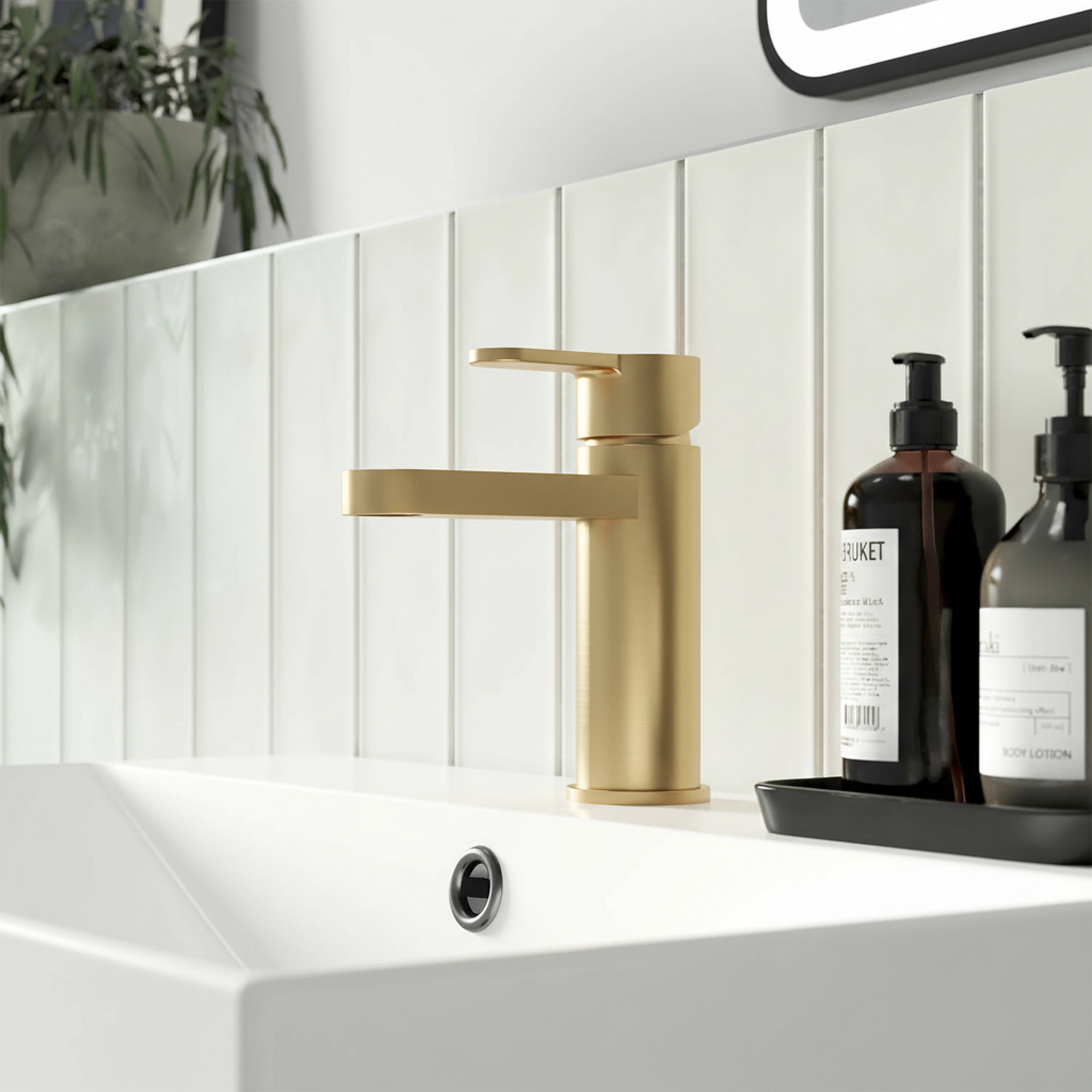 Nuie - Cyprus Binsey Fluted Mono Basin Mixer - Chrome