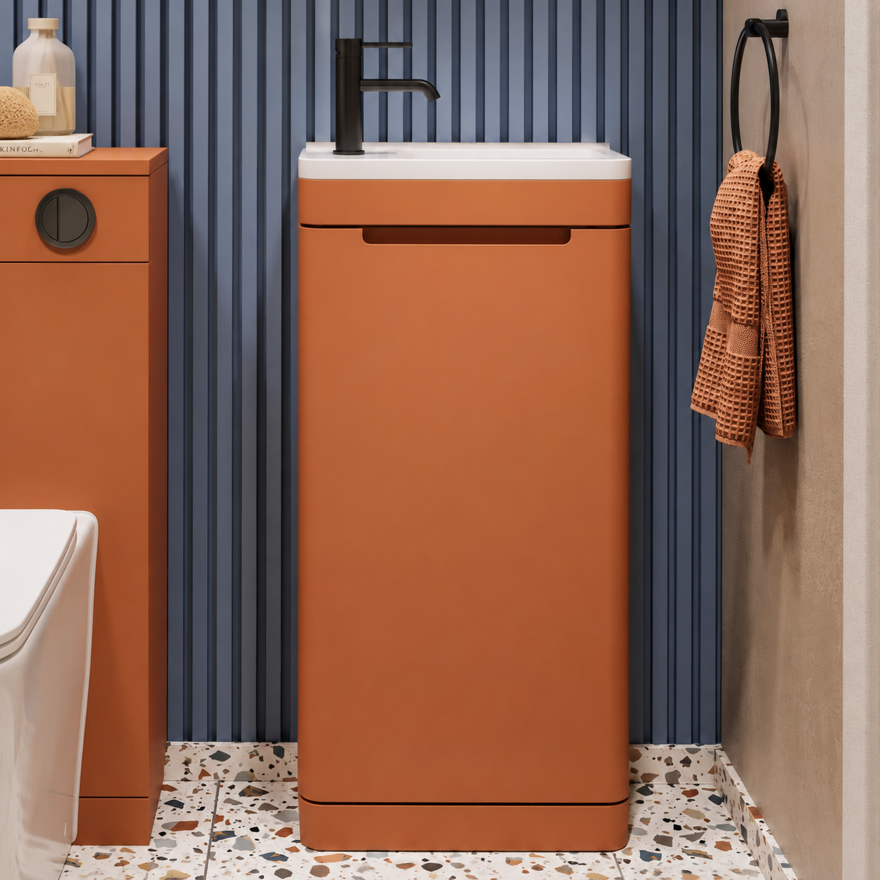 Hib - Arc Cloakroom Furniture - Gloss White