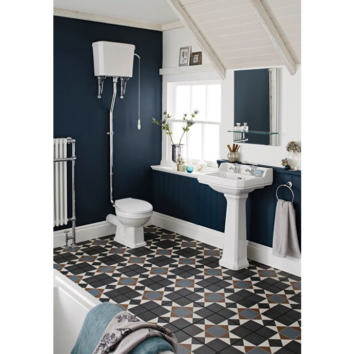 Nuie Carlton High Level Pan, Cistern & Flush Pipe Kit