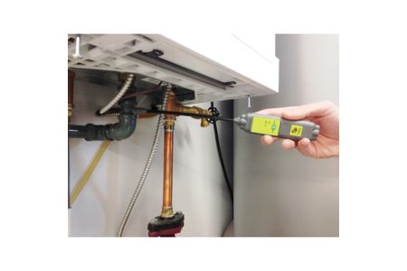 Test Products International Leak Detector with Flexineck 725L