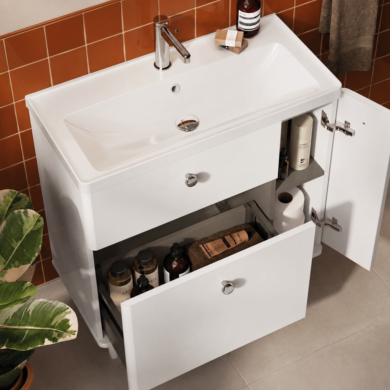 HIb - Sierra Bathroom Unit - Walton Oak