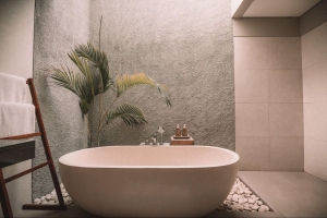 10 Ways to Make Your Bathroom Look Expensive on a Budget